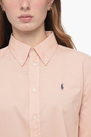 Camicia Button-Down in Tinta Unita con Logo Ricamato