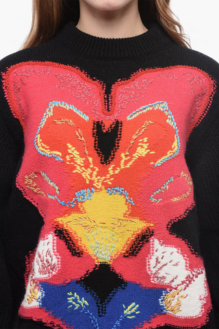 Ribbed Oversized Pullover with Embroidered Detailing