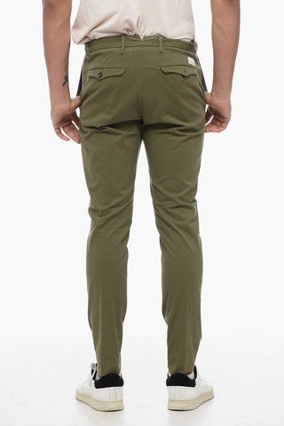 Pantaloni Chino Slim Fit in Cotone Stretch