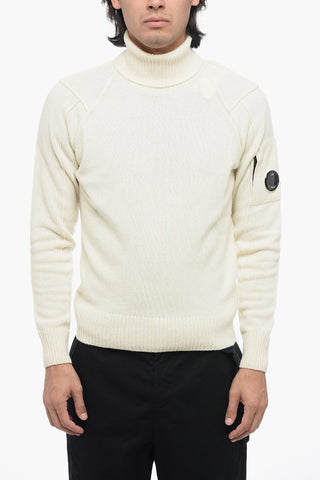 Wool-blended Turtleneck Sweater with Cuffs