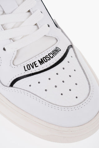 LOVE Sneakers Basse BOLD40 In Pelle Martellata con Dettagli a Contrasto