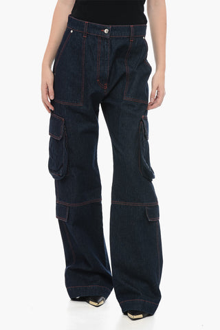 Jeans Cargo a Lavaggio Scuro con Cuciture a Vista