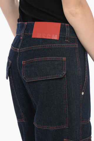 Jeans Cargo a Lavaggio Scuro con Cuciture a Vista