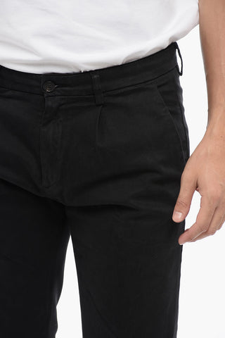 Solid Color Single-Pleat Pants