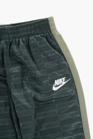 Set Sweatshirt Und Joggers TEXTURED CLUB Mit All-Over-Logo