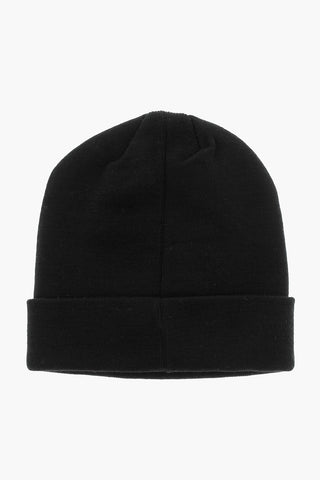 Beanie in Tinta Unita con Logo Ricamato