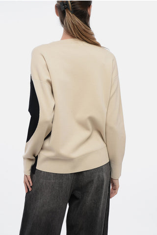 Crewneck Sweater with Color-Block Desing