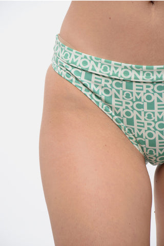 Triangel-Bikini mit All-Over-Logodruck und verstellbaren Trägern