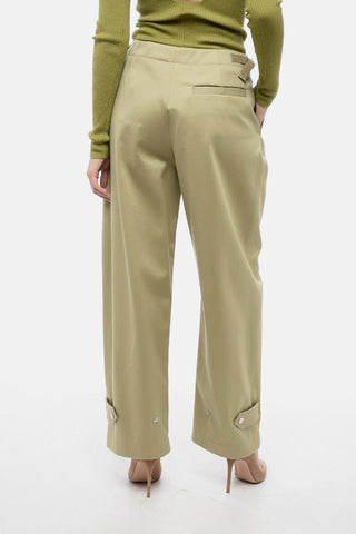 Pleated Baloon-Fit Pants with Half-Belt