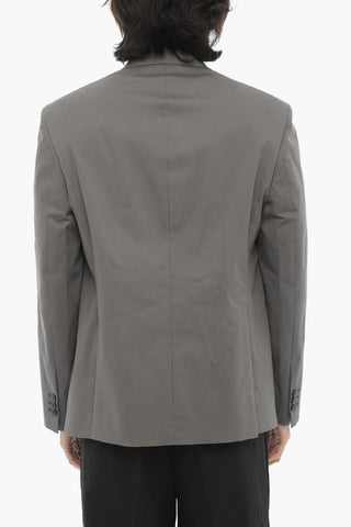 giacca a 2 bottoni due spacchi revers classico e tasca con aletta