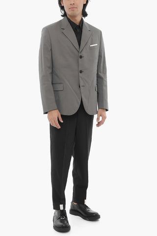 giacca a 2 bottoni due spacchi revers classico e tasca con aletta