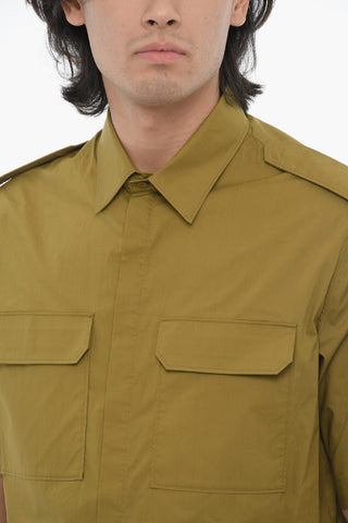 Camicia Loose Fit a Maniche Corte con Doppio Taschino