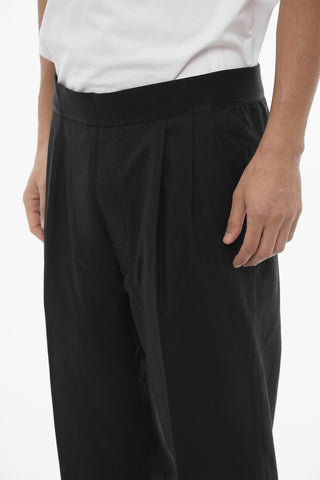 Slim-Fit-Hose mit doppelten Bügelfalten und elastischem Bund