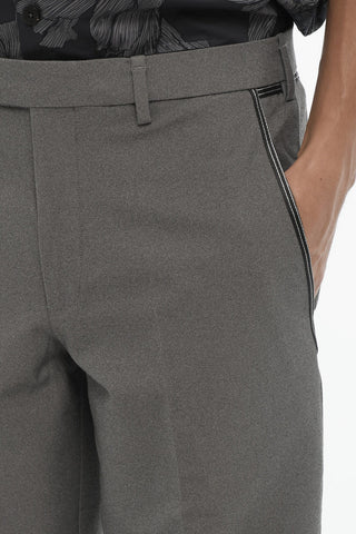 Hose Slim Fit mit regulärer Bundhöhe und Gürtelschlaufen