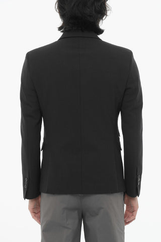 2-Button Slim-Fit Jacket with Two Vents and Classic Lapel