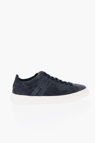 Solid Color Suede Low-Top Sneakers with Contrast Sole
