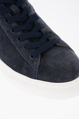 Solid Color Suede Low-Top Sneakers with Contrast Sole