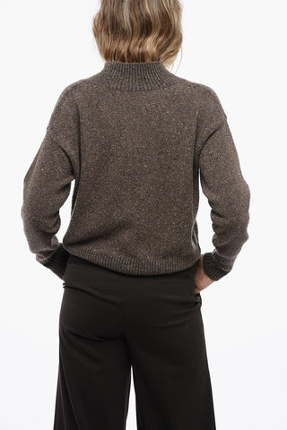 Pullover in Tweed di Cashmere con Scollo a V