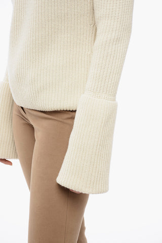 Pullover in Cashmere a Coste con Doppio Polsino