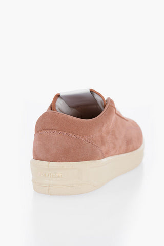 Niedrige Wildleder-Sneaker mit Gummisohle