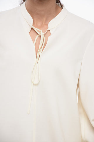 Blusa Open-neck con Maniche a Sbuffo