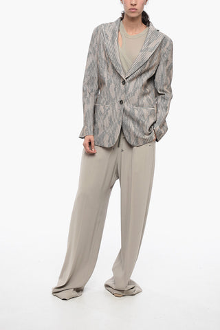 Fitted Blazer with Textured Motif