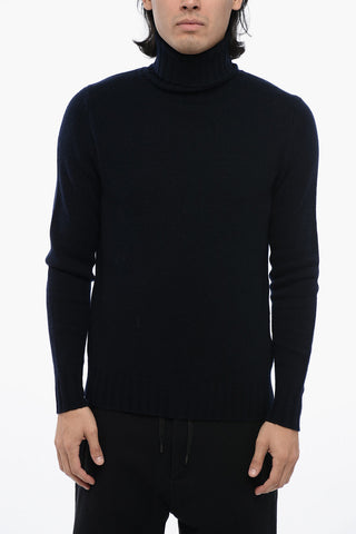Virgin Wool and Cashmere Turtle-neck Sweater