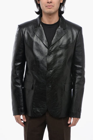 Einreihiger Blazer aus gehämmertem Leder
