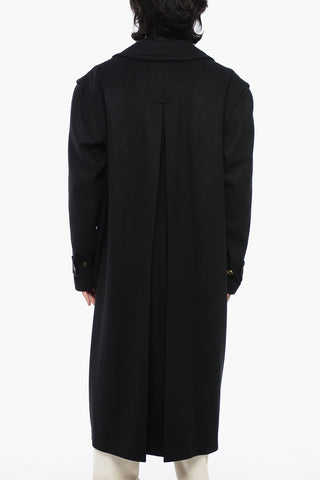Cappotto Straight Fit in Lana con Abbottonatura Nascosta