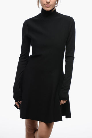 Vestito Svasato in Maglia con Zip Posteriore
