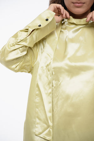 Blusa Tie Neck in Satin