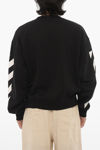 DIAG HELVETICA OVER CREWNECK BLACK WHITE