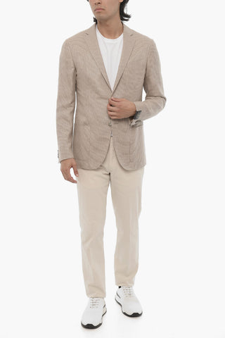 Virgin Wool and Silk 2-Button Blazer Wth Side Vents And Notch Lapel