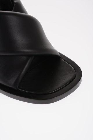 Mules In Pelle con Design Criss Cross 10 cm