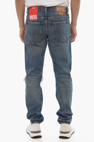 Jeans Slim Fit 1995 D-SARK Distressed mit mittlerer Bundhöhe 18cm