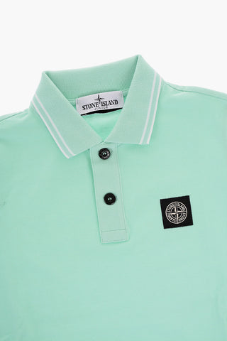 Solid Color 2-Button Polo Shirt with Contrasting Logo Patch
