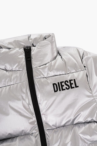 Gesteppte wattierte Jacke mit Metallic-Effekt