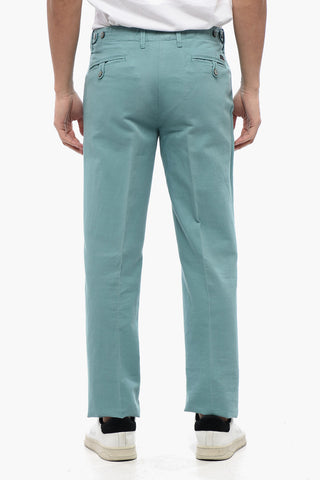 Baumwollhose mit Knopfdetail