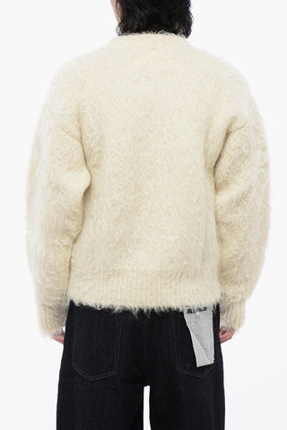 Flauschiger Wollpullover CASENTINO