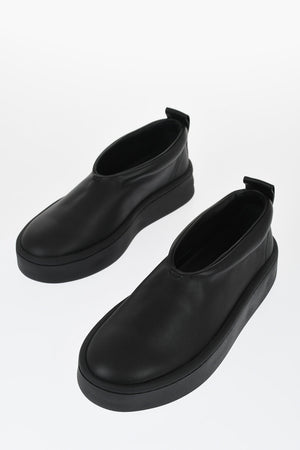 Sneakers Slip-on in Pelle con Suola in Gomma