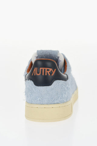 Sneakers Basse in Camoscio con Logo a Contrasto