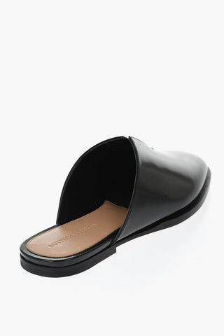 Sandali in Pelle Lucida con Spacco Frontale