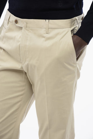 Pantaloni Chino con Bottoni