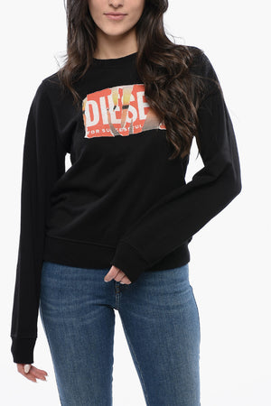 RED TAG Rundhals-Sweatshirt F-REGGY-POFF aus Baumwolle mit vorne aufgedrucktem Logo
