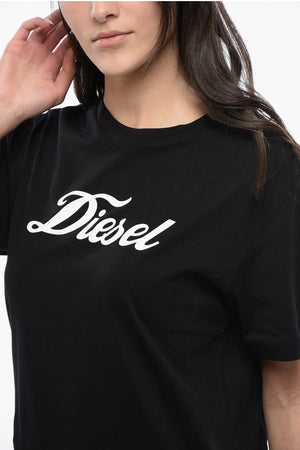 T-Shirt-Kleid mit Rundhalsausschnitt D-EGOR aus Baumwolle mit Kontrastdruck