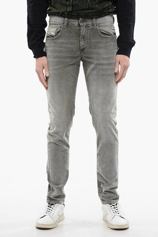 Slim Fit-Hose 2019 D-STRUKT aus geripptem Velours, niedrige Bundhöhe