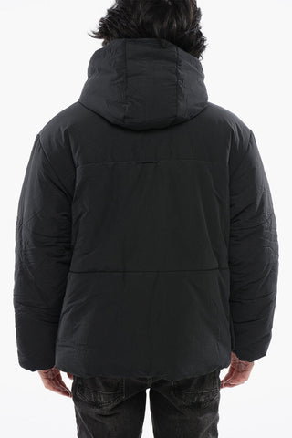 Wattierte Jacke mit abnehmbarer Kapuze