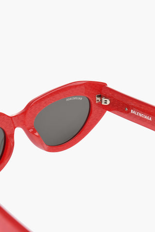 Solid Color Oval-Frame Sunglasses
