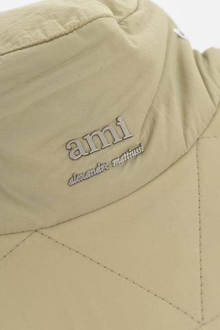 Cappello Bucket in Nylon Trapuntato