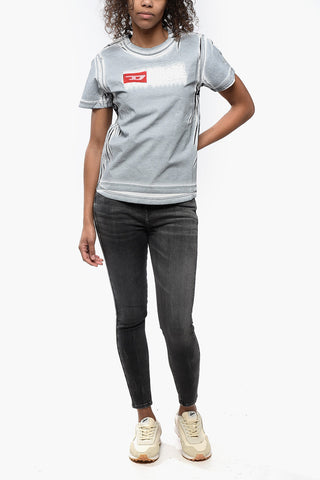 T-Shirt in Tessuto Spalmato con Stampa Trompe l'Oeil